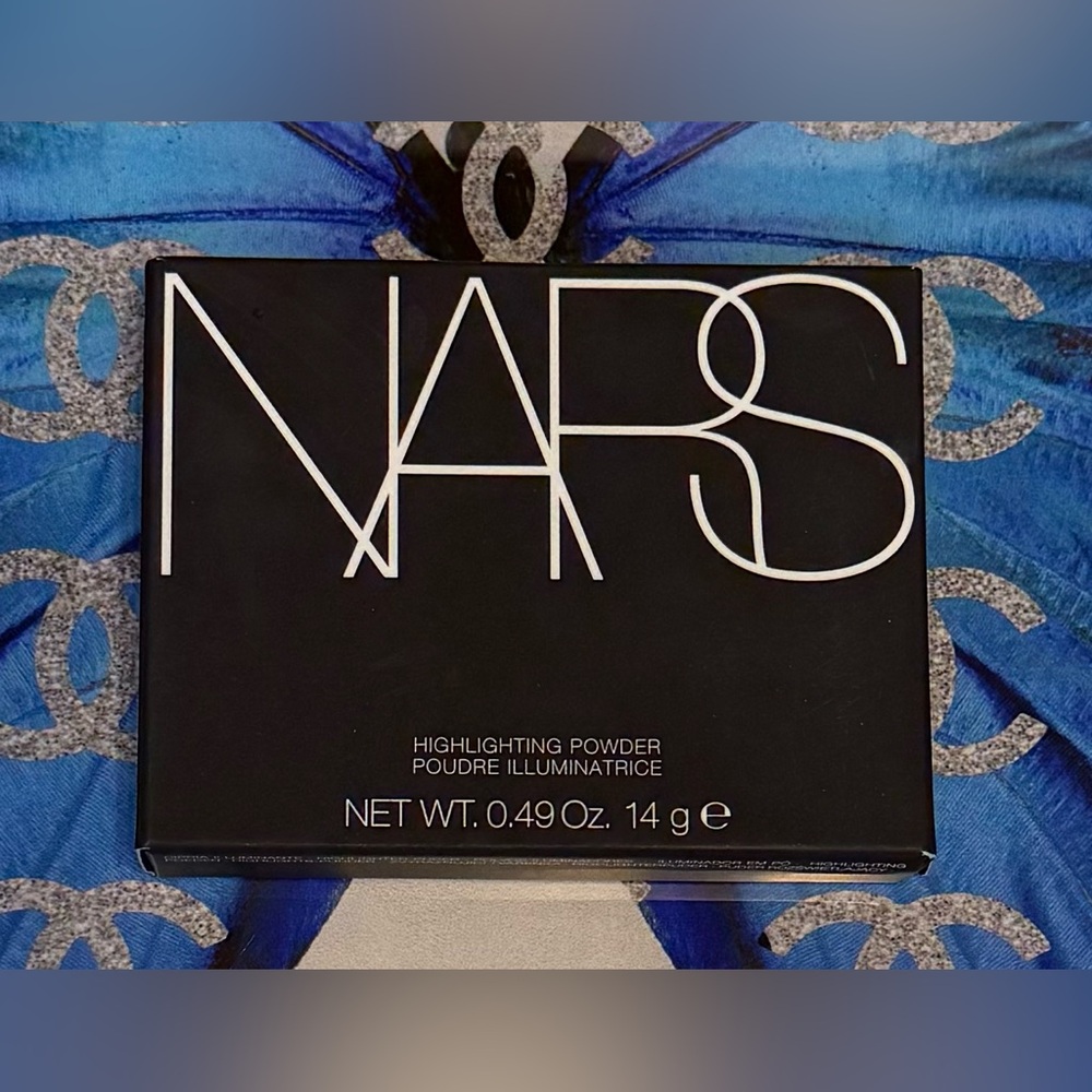 *RESERVED DO NOT BUY NWT* NARS Highlighting Powder Capri 5220